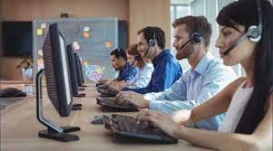 What to Look for When Consider Outsourcing Business to a Call Center